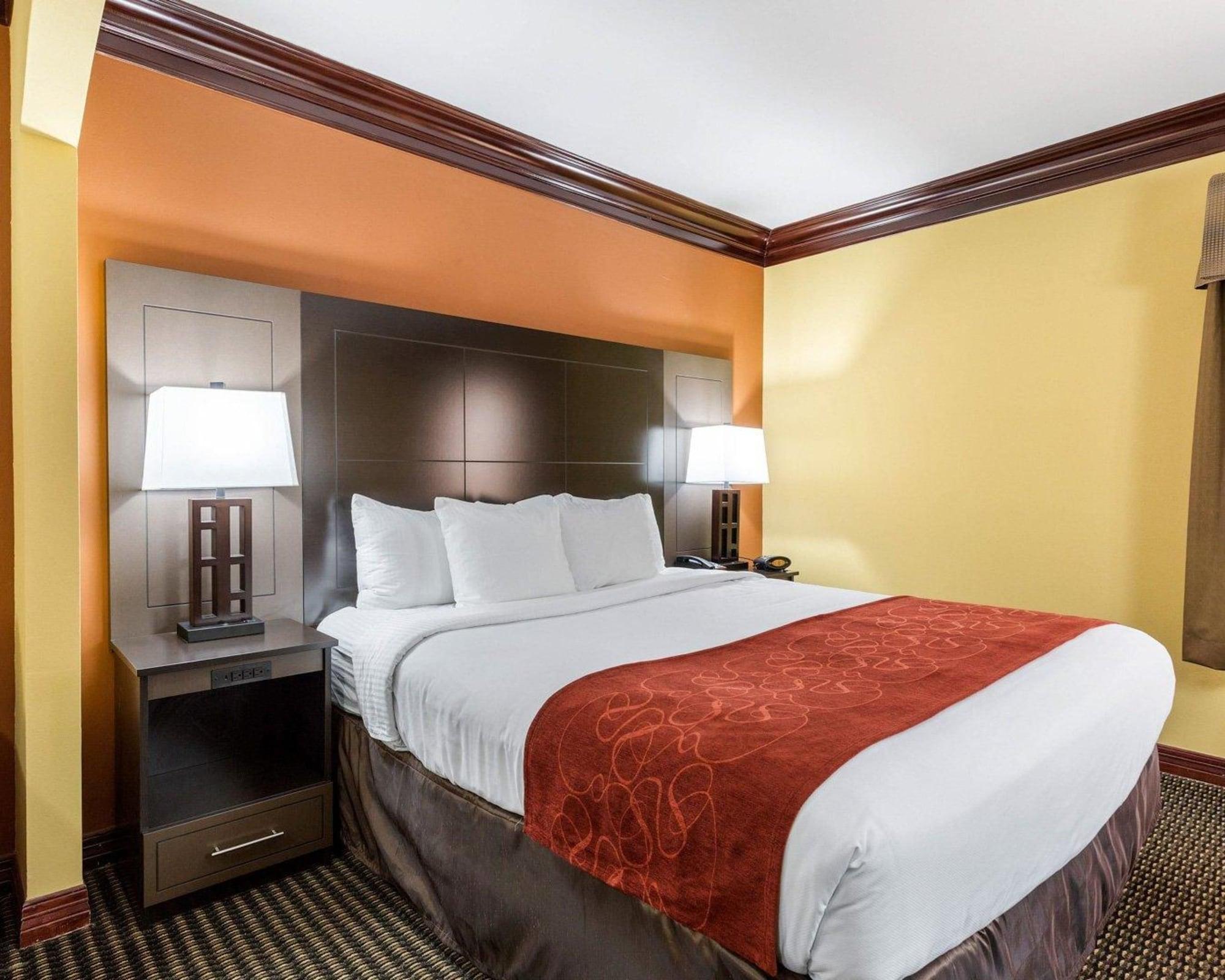 Comfort Suites Lake Jackson Clute מראה חיצוני תמונה