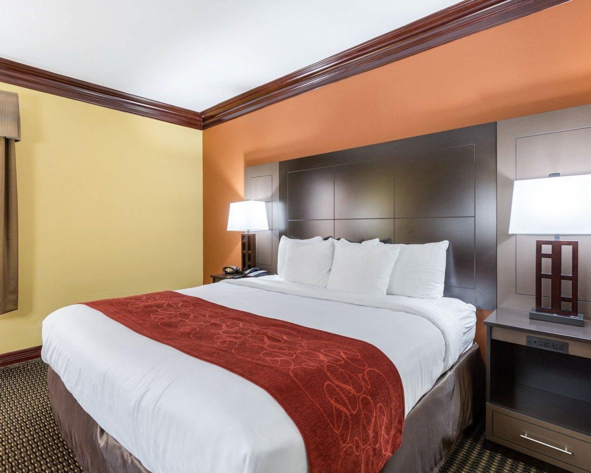 Comfort Suites Lake Jackson Clute מראה חיצוני תמונה