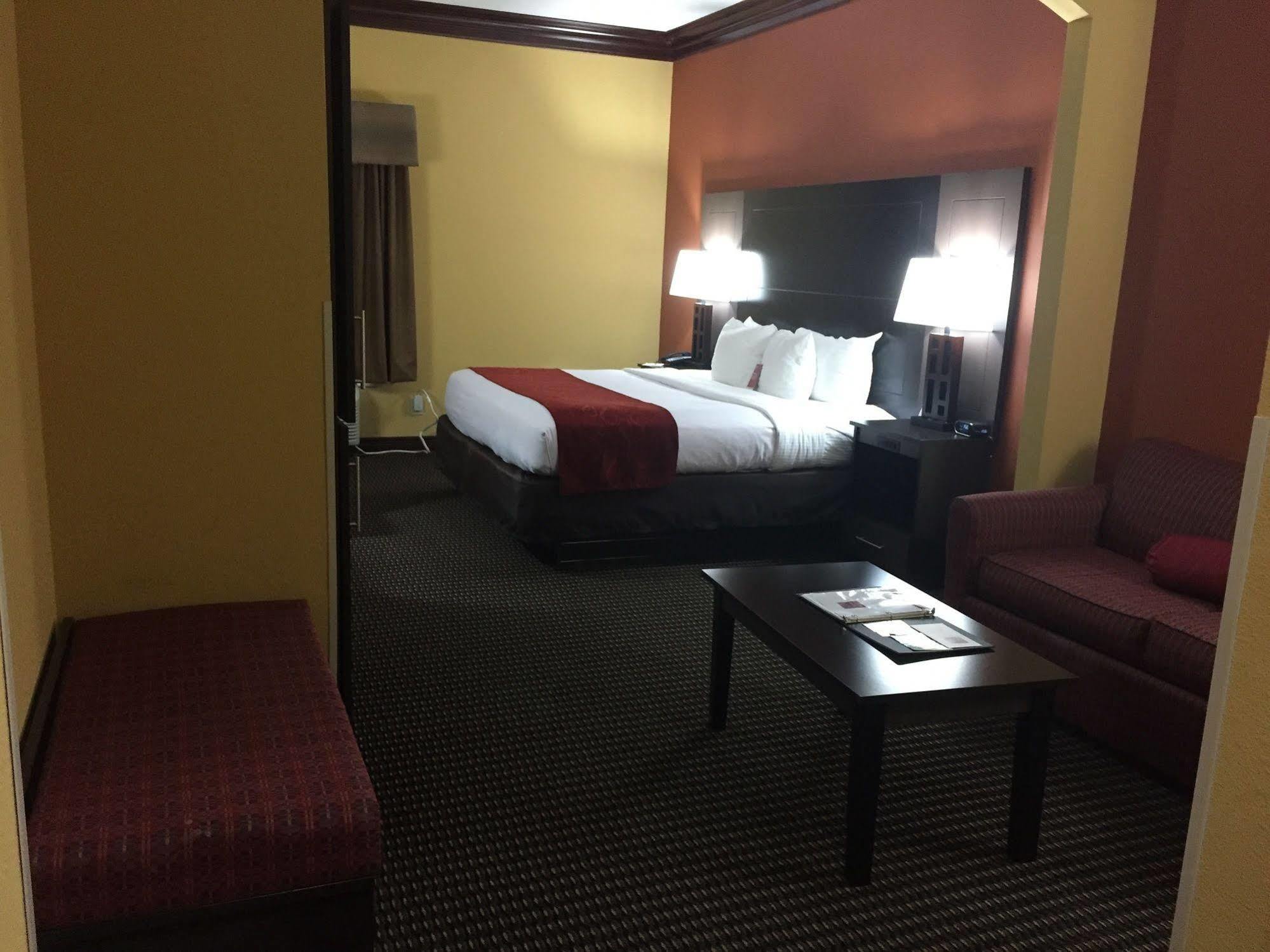Comfort Suites Lake Jackson Clute מראה חיצוני תמונה