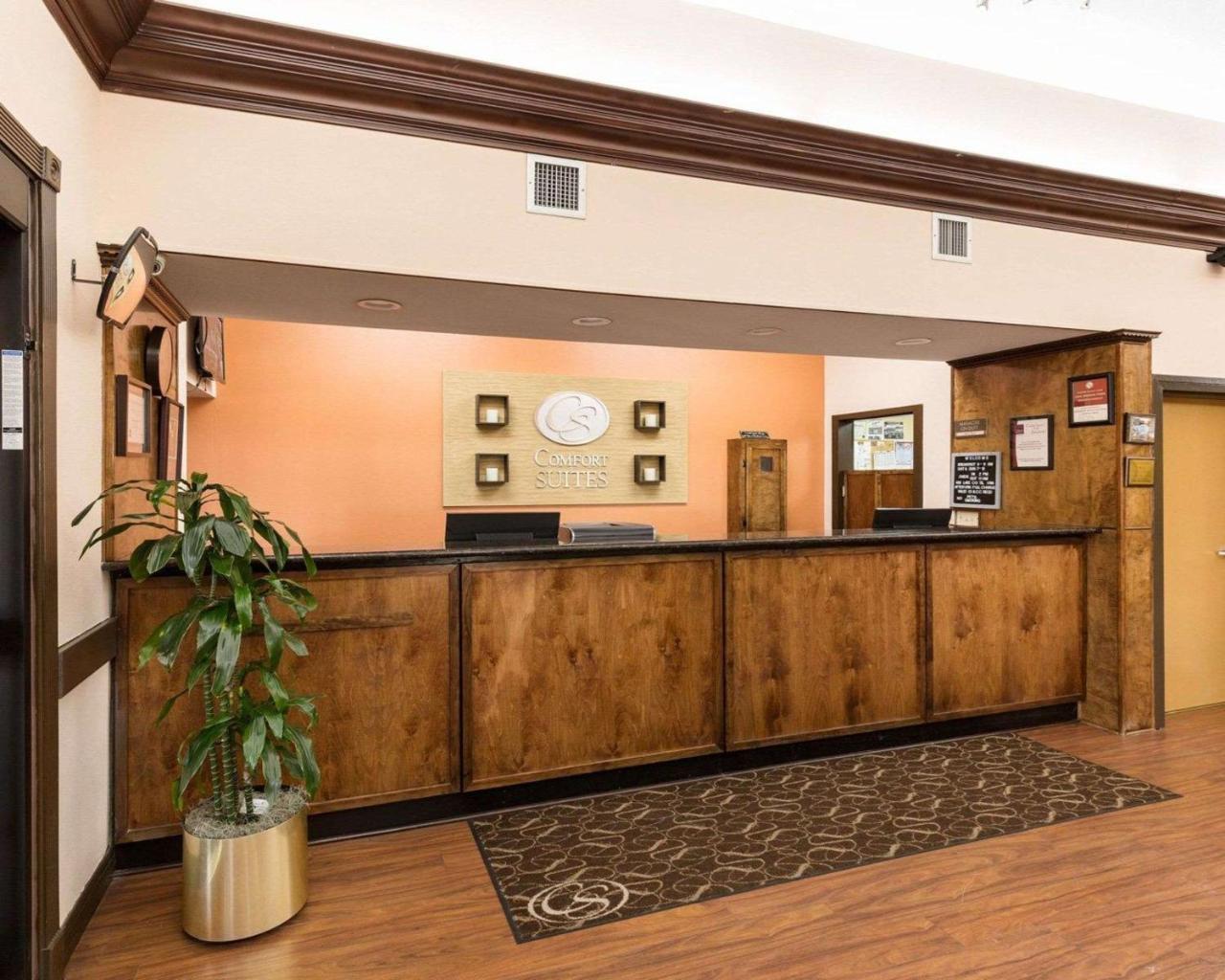 Comfort Suites Lake Jackson Clute מראה חיצוני תמונה
