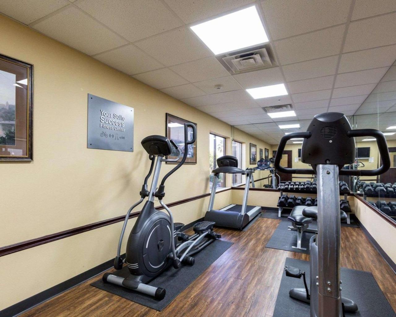 Comfort Suites Lake Jackson Clute מראה חיצוני תמונה